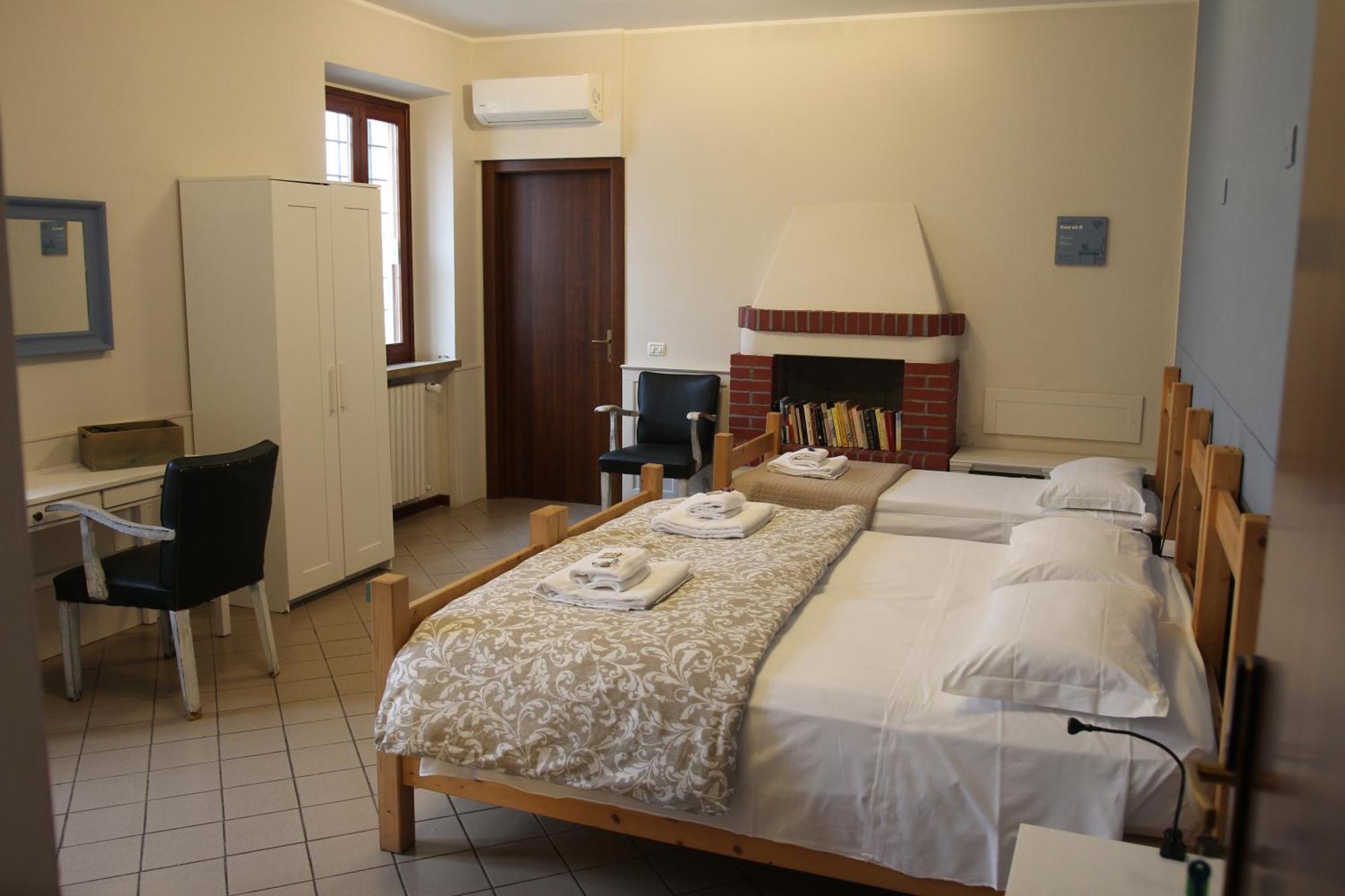 Curtatone Cascina La Goliarda旅舍 外观 照片